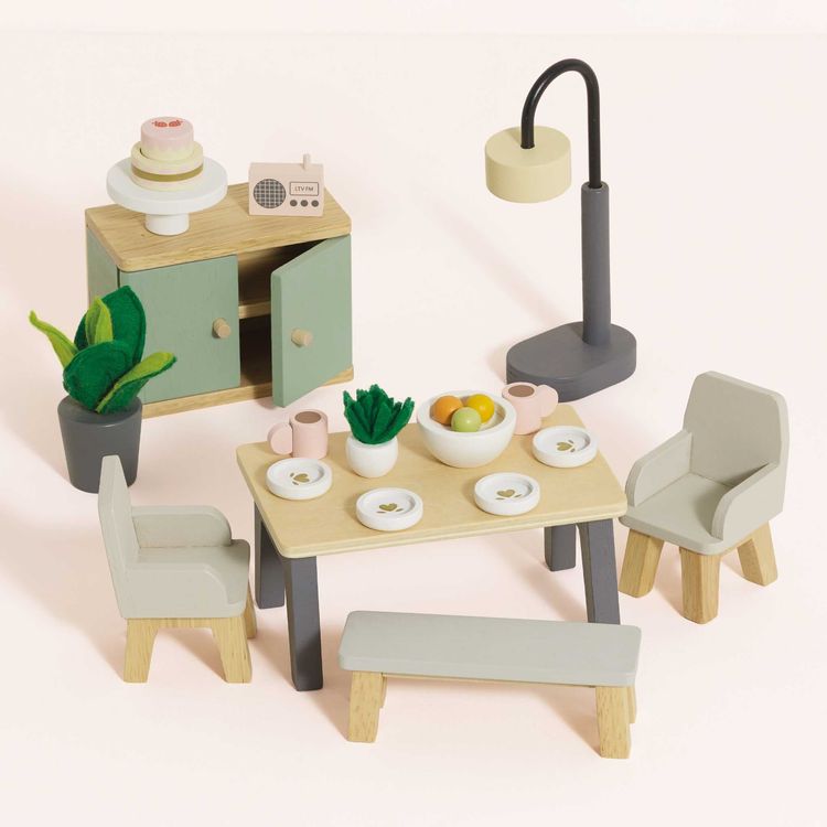 18-Piece Wooden Dollhouse Dining Room Set