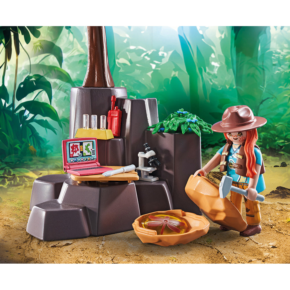Brachiosaurus with Hovercraft Playset