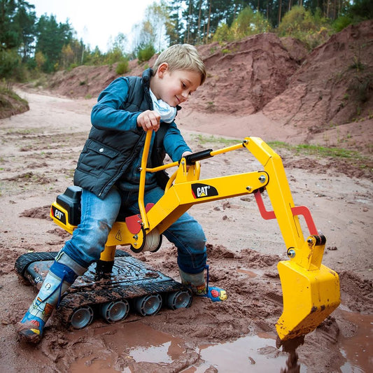 CAT Metal Ride-On Digger