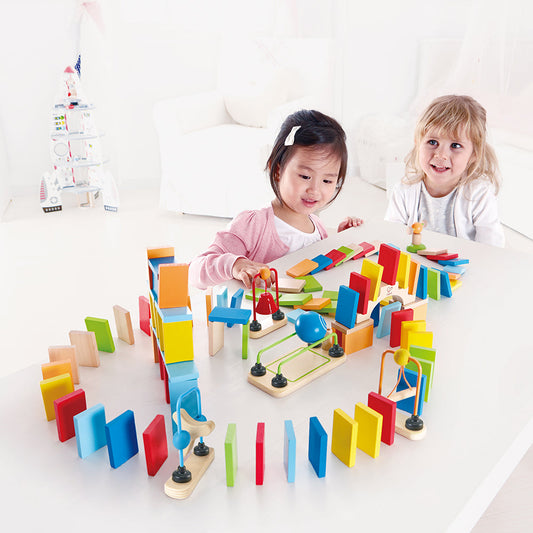 Dynamo Dominoes
