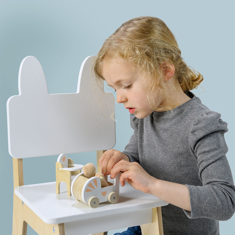 Kid's Rabbit Chair