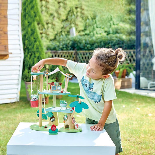Kiki's Treehouse Headquarters