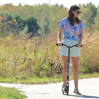 Micro Classic Scooter - Black Neochrome