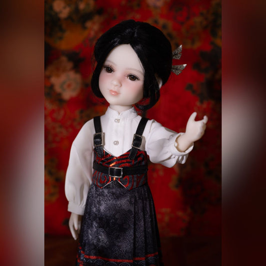 Nova Doll (Limited Edition)