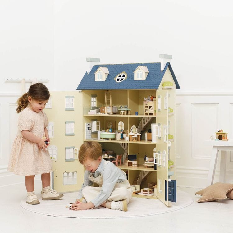Palace Wooden Dollhouse