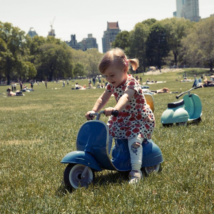 Primo Classic Ride-On Scooter - Blue