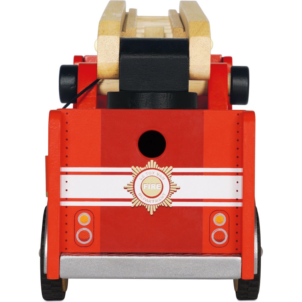 Wood Fire Engine with Firefighters